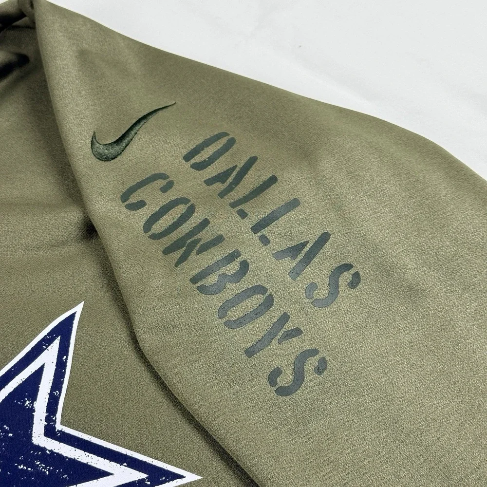Dallas‎ Cowboys Nike Therma-FIT Salute Service Hoodie 2022 Men's Large Camo NFL